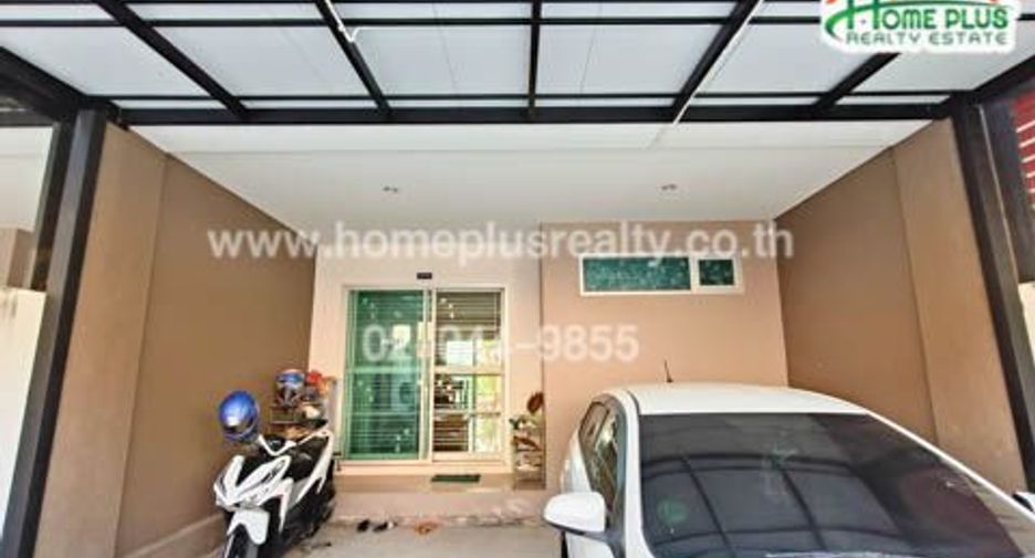 Reihenhaus zum Kauf mit 3 Zimmer in Lat Krabang, Bangkok
