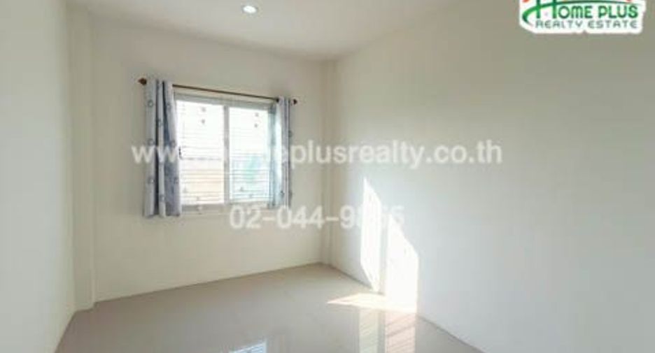 Reihenhaus zum Kauf mit 3 Zimmer in Lat Krabang, Bangkok