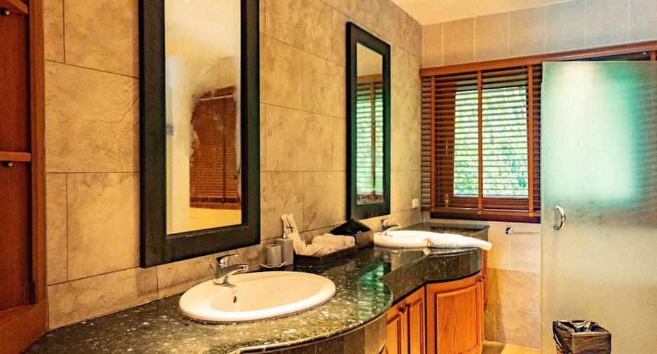 Villa zur Miete und zum Kauf mit 6 Zimmer in Kathu, Phuket
