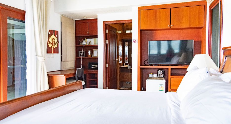 Villa zur Miete und zum Kauf mit 6 Zimmer in Kathu, Phuket