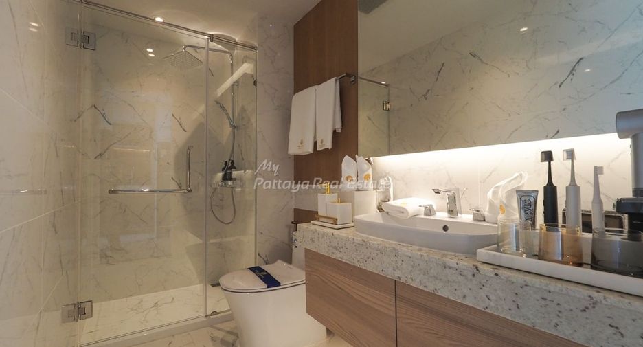À vendre 2 chambres condo à Bang Lamung, Chonburi