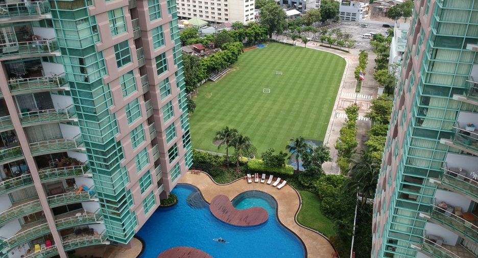 Wohnung zum Kauf mit 4 Zimmer in Bang Kho Laem, Bangkok