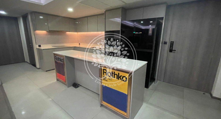 For rent 3 ベッドルーム condo in Pathum Wan, Bangkok