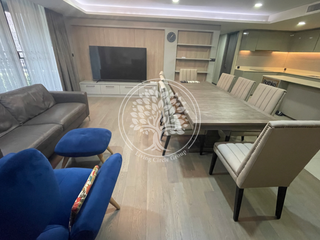 For rent 3 ベッドルーム condo in Pathum Wan, Bangkok