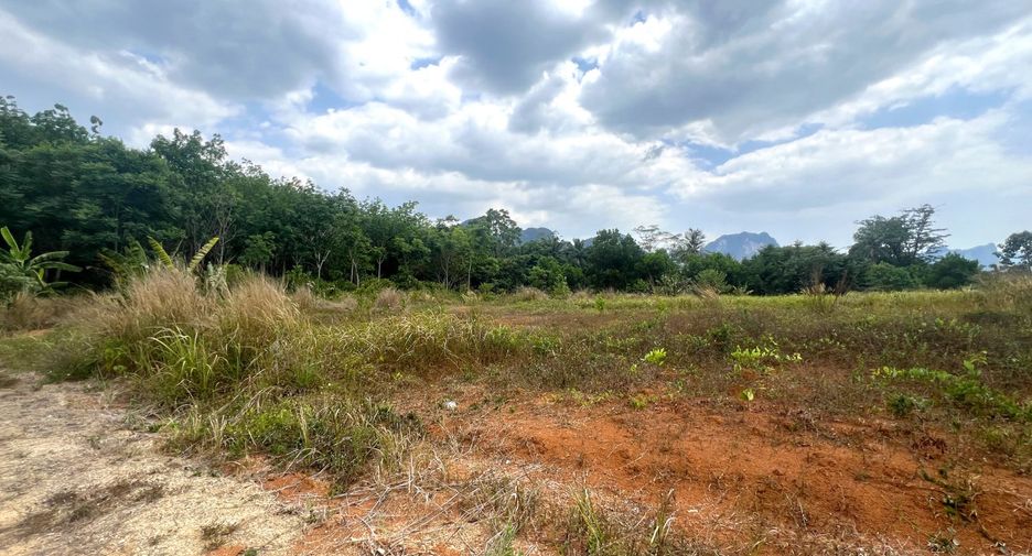 À vendre terrain à Mueang Krabi, Krabi