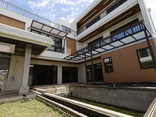 For sale 4 ベッドルーム house in Din Daeng, Bangkok
