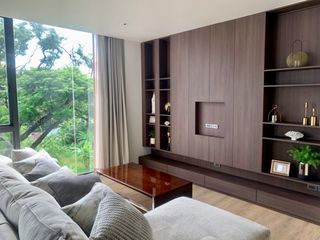 For rent 3 bedrooms condo in Watthana, Bangkok