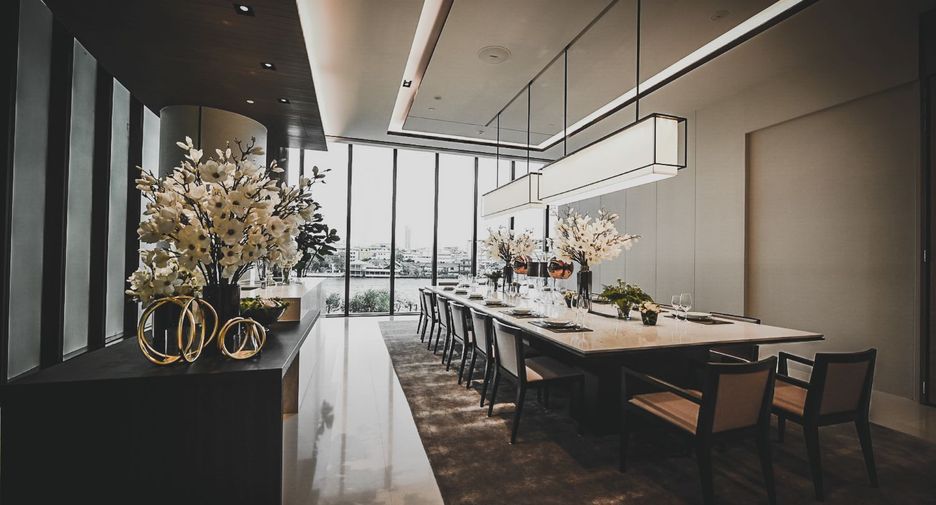 For sale 3 bed condo in Khlong San, Bangkok