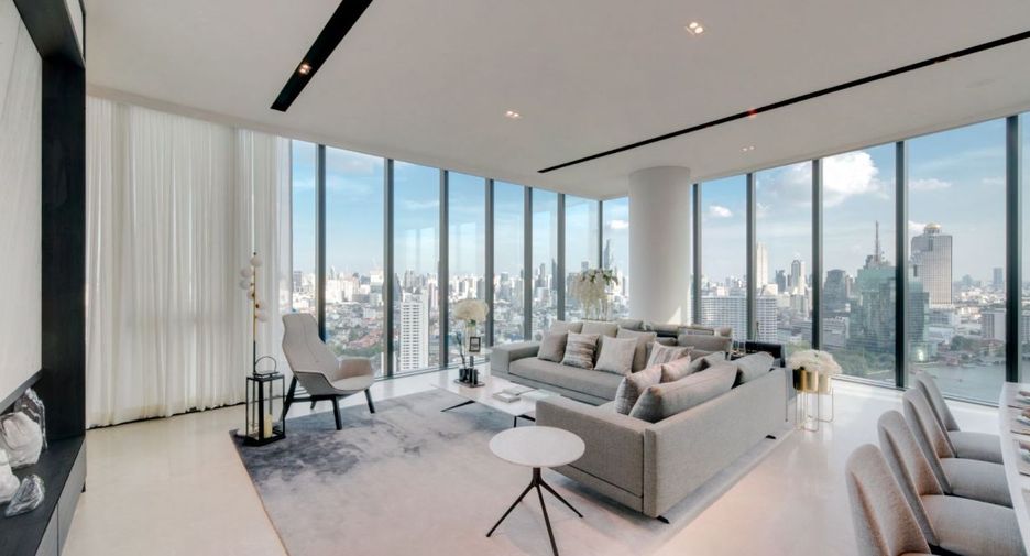 For sale 3 bed condo in Khlong San, Bangkok