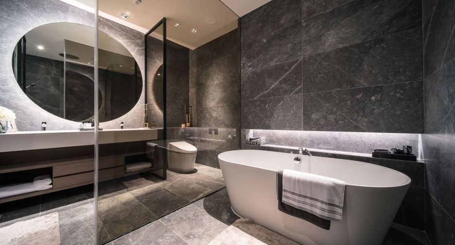 For sale 3 bed condo in Khlong San, Bangkok