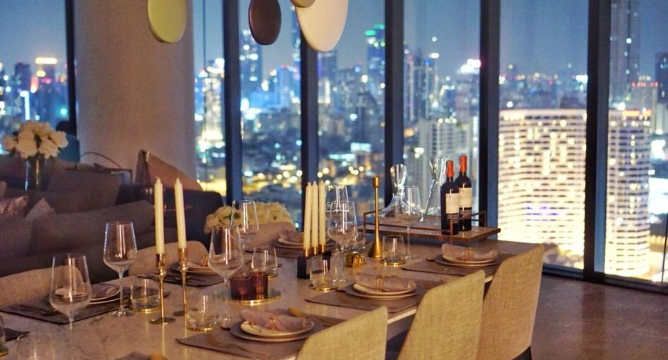 For sale 3 bed condo in Khlong San, Bangkok