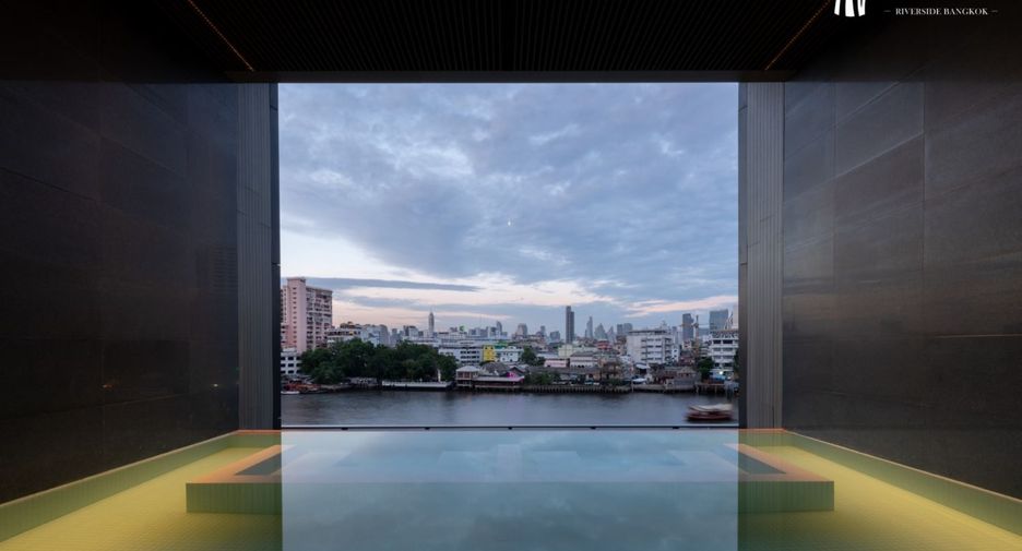 For sale 3 bed condo in Khlong San, Bangkok