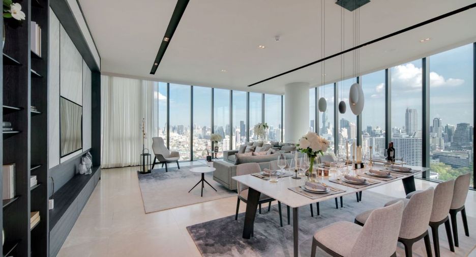 For sale 3 bed condo in Khlong San, Bangkok