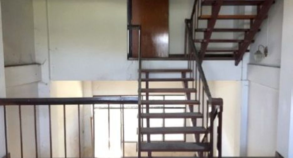 For sale 2 bedrooms townhouse in Mueang Lampang, Lampang
