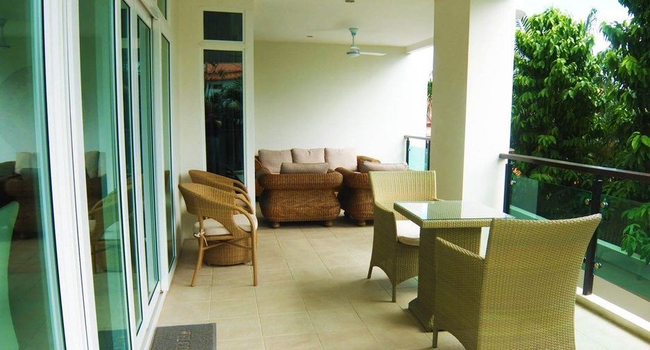 Condo en alquiler de 2 habitaciones en Bang Lamung, Chonburi