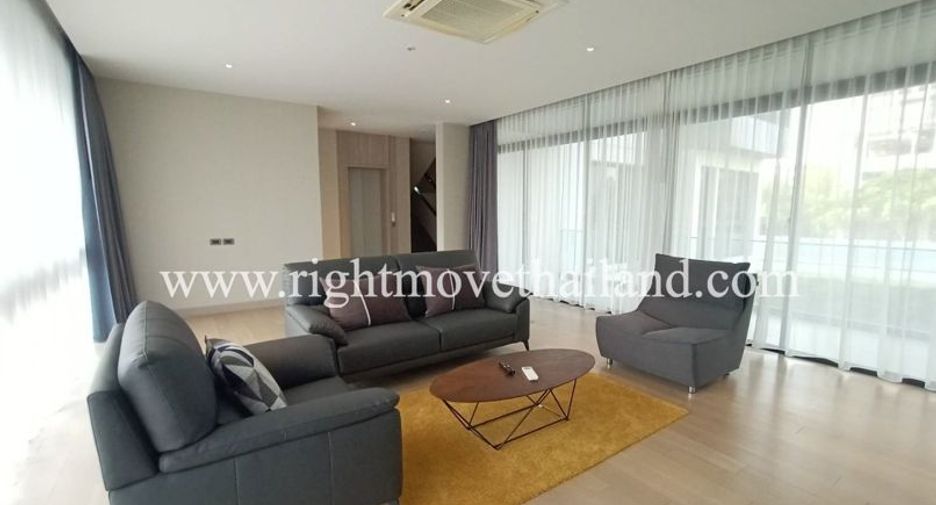 For rent and for sale 4 bedrooms house in Watthana, Bangkok