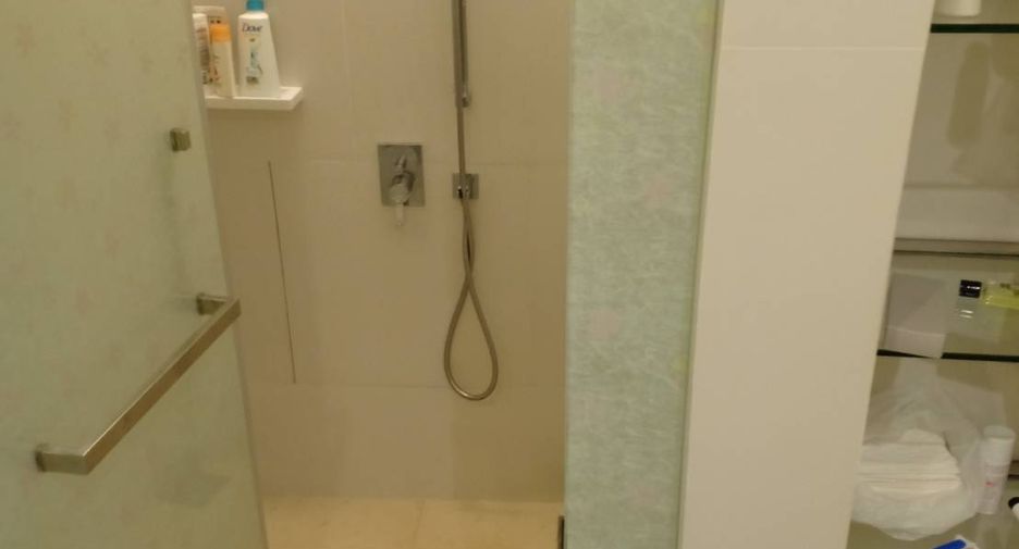 For rent そして for sale 2 ベッドルーム condo in Sathon, Bangkok