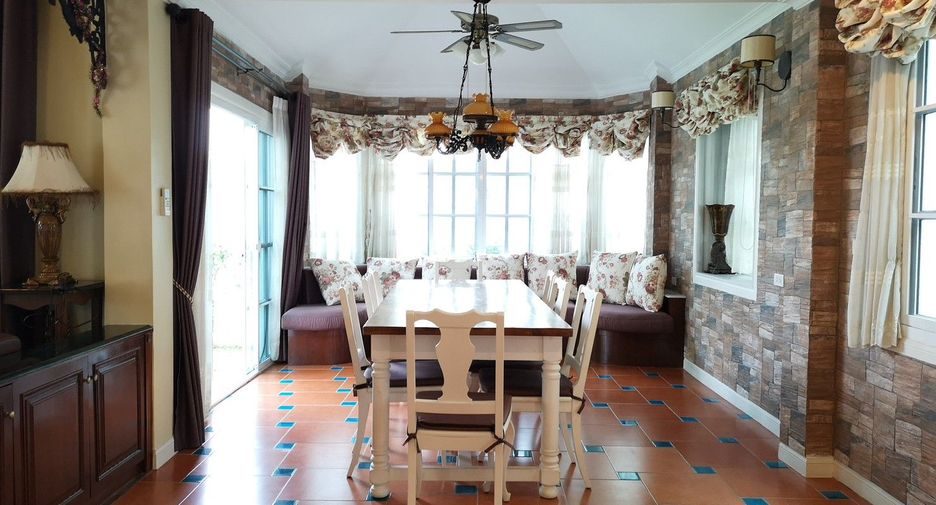 Haus zum Kauf mit 4 Zimmer in Mueang Samut Prakan, Samut Prakan