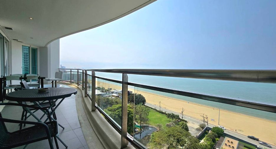For rent 3 bedrooms condo in Bang Lamung, Chonburi