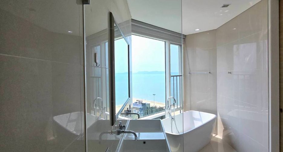For rent 3 bedrooms condo in Bang Lamung, Chonburi