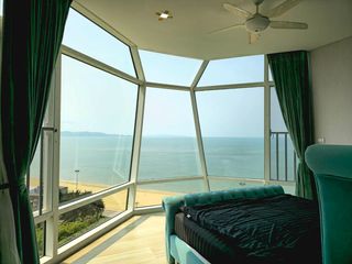 For rent 3 bedrooms condo in Bang Lamung, Chonburi