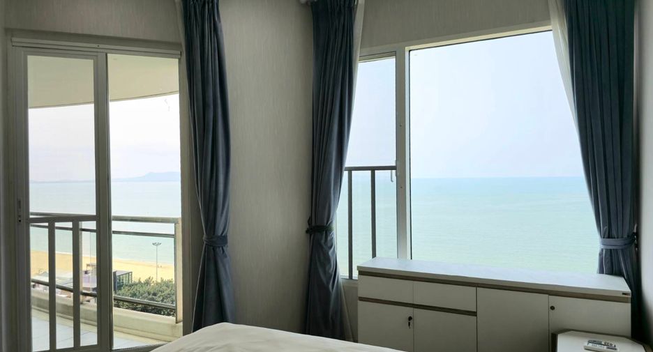 For rent 3 bedrooms condo in Bang Lamung, Chonburi