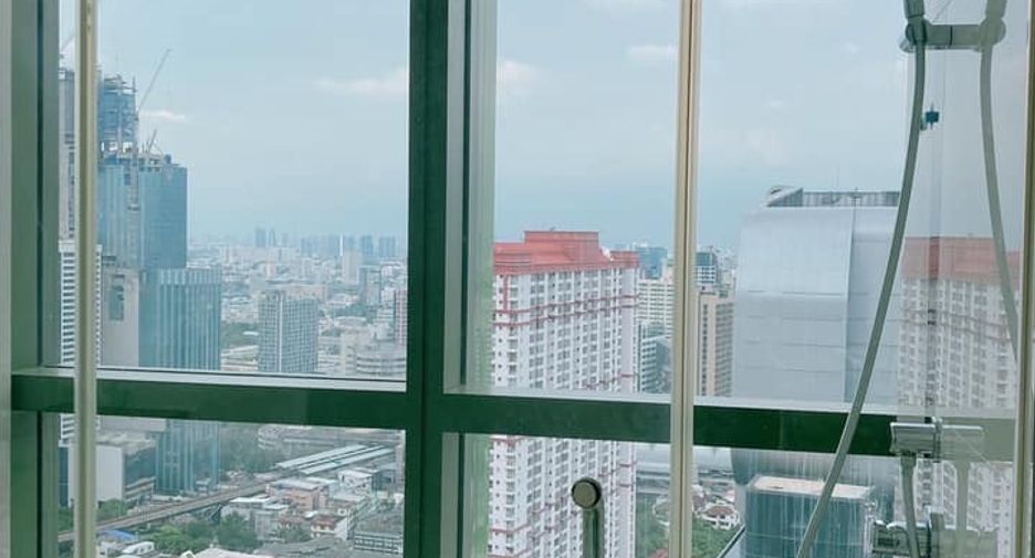 Wohnung zum Kauf mit 3 Zimmer in Pathum Wan, Bangkok