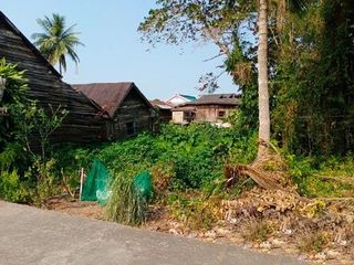 For sale land in Phunphin, Surat Thani