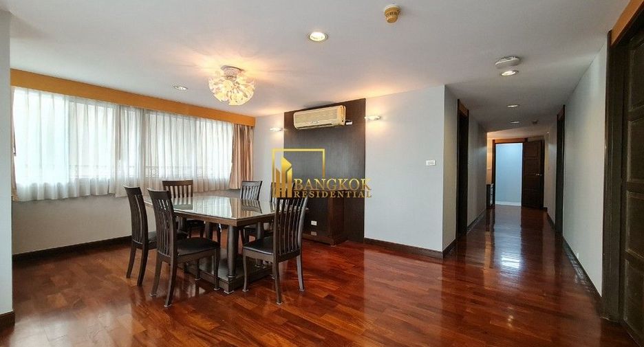 For rent 4 bedrooms apartment in Khlong Toei, Bangkok