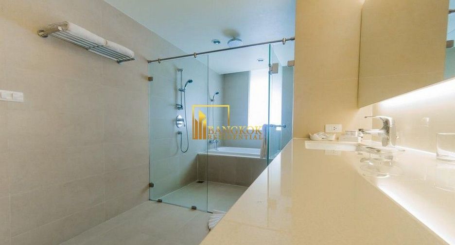 Apartamento con servicios en alquiler de 3 habitaciones en Watthana, Bangkok