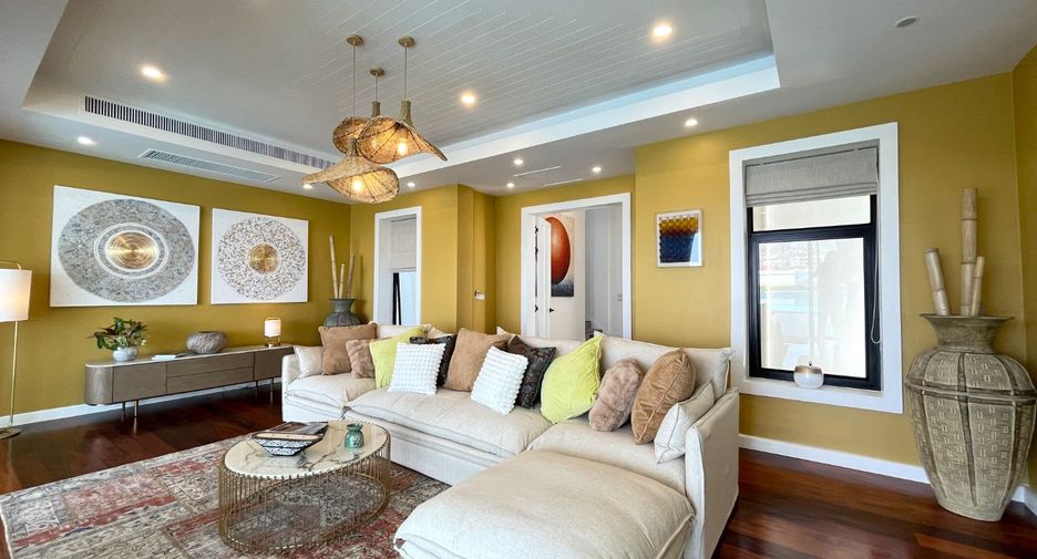 For sale 5 bedrooms villa in Thalang, Phuket