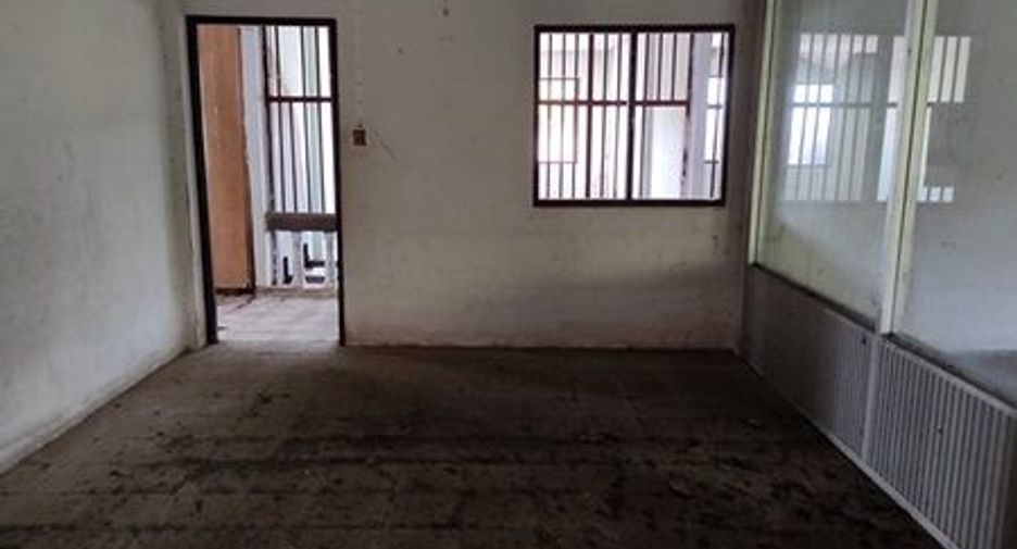For sale retail Space in Mueang Yasothon, Yasothon