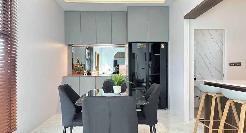 出售 4 卧室 别墅 在 Bang Lamung, Chon Buri