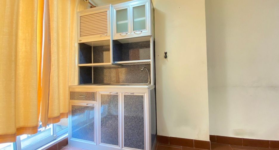 For sale 1 Beds condo in Phaya Thai, Bangkok