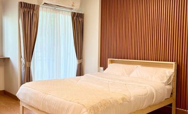 For sale 1 bed condo in Phra Khanong, Bangkok
