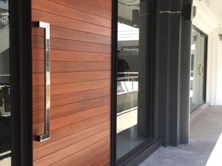 For sale 4 bedrooms townhouse in Watthana, Bangkok