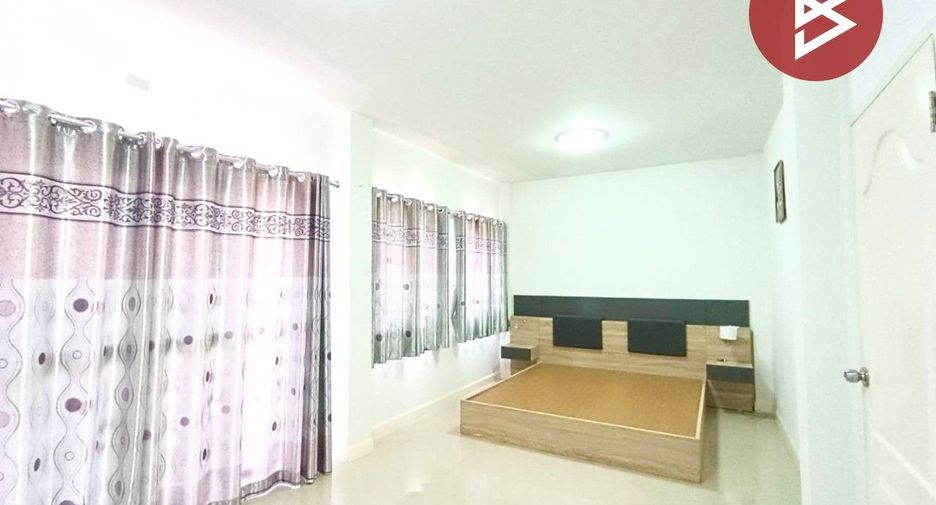 For sale 4 Beds townhouse in Bang Pa-in, Phra Nakhon Si Ayutthaya