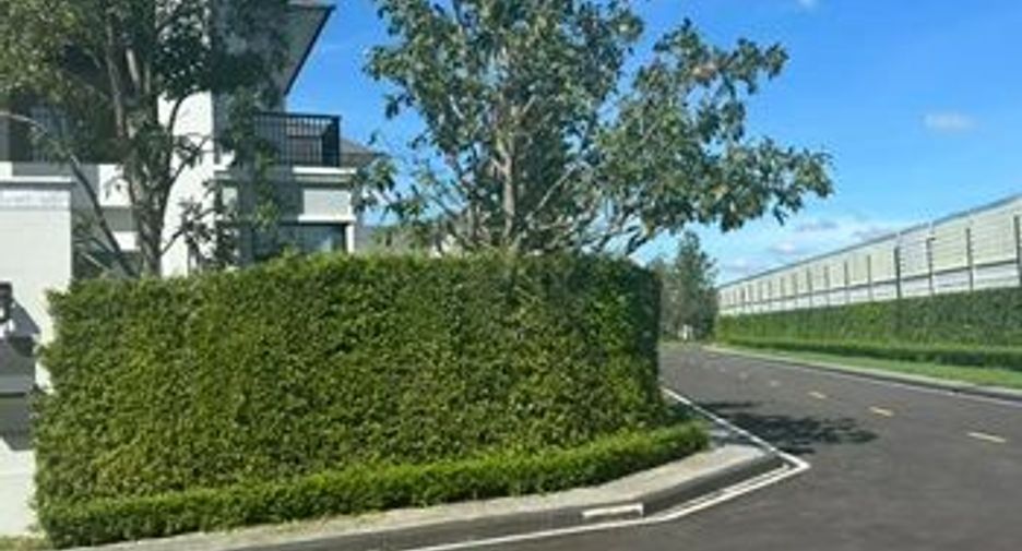 出售 4 卧室 独立屋 在 Lat Krabang, 曼谷