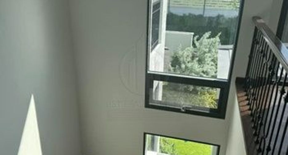 出售 4 卧室 独立屋 在 Lat Krabang, 曼谷