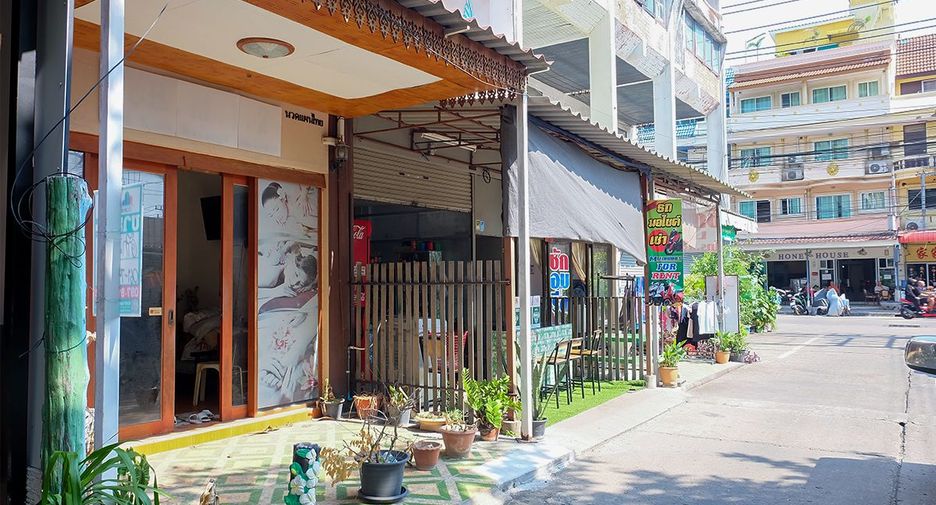 For sale 1 Beds retail Space in East Pattaya, Pattaya