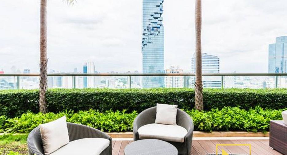 For rent 2 bedrooms condo in Sathon, Bangkok