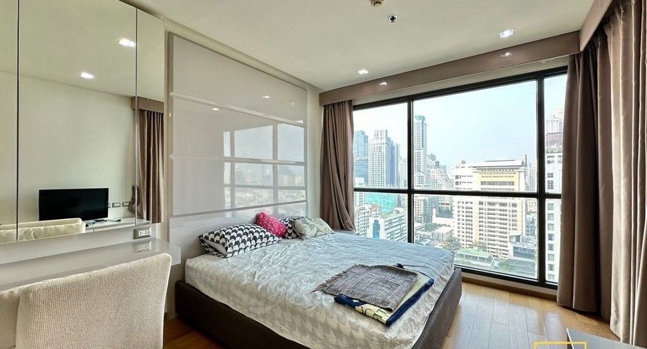 For rent 2 bedrooms condo in Sathon, Bangkok