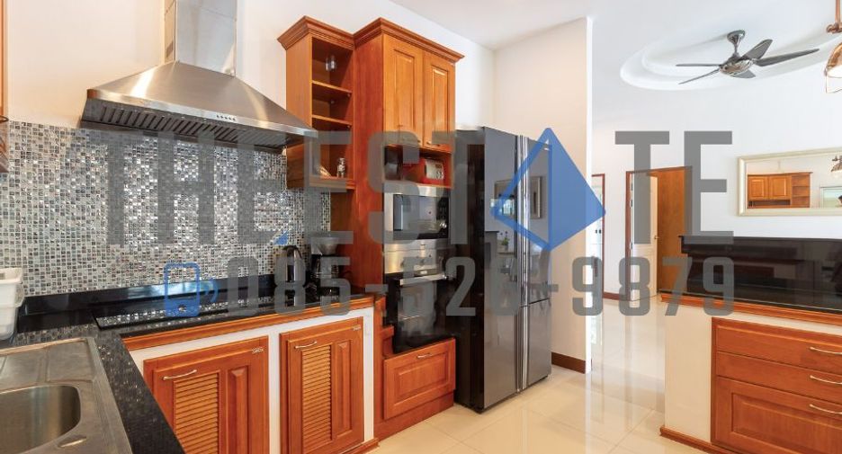 For rent 4 bedrooms house in San Sai, Chiang Mai