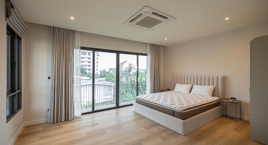 出租 和 出售 3 卧室 独立屋 在 Watthana, 曼谷