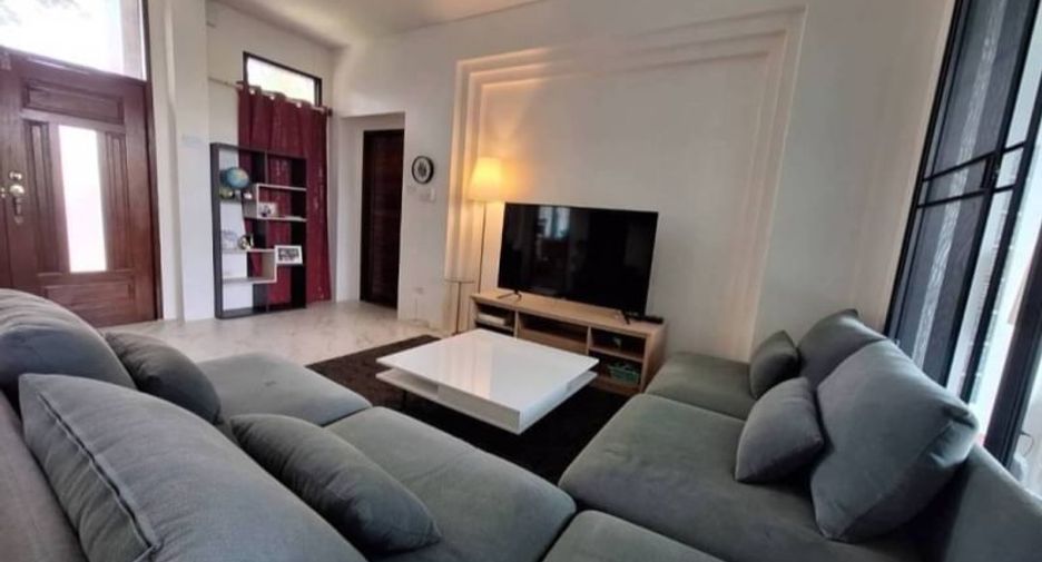 For rent 3 bed villa in Mueang Chiang Mai, Chiang Mai