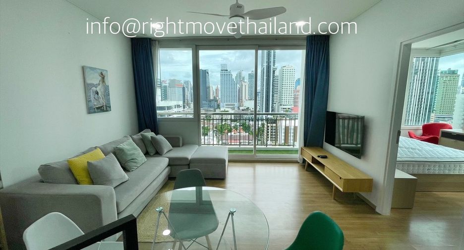 For rent and for sale 1 bed condo in Watthana, Bangkok