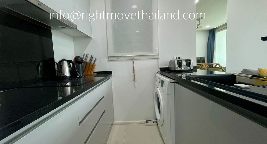For rent and for sale 1 bed condo in Watthana, Bangkok
