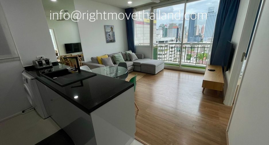 For rent and for sale 1 bed condo in Watthana, Bangkok