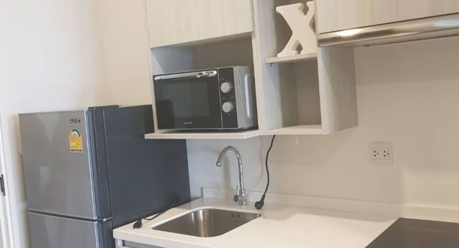 À vendre 1 chambre condo à Si Racha, Chonburi