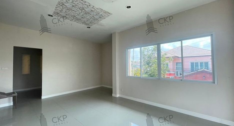 出售 3 卧室 独立屋 在 Sai Mai, 曼谷